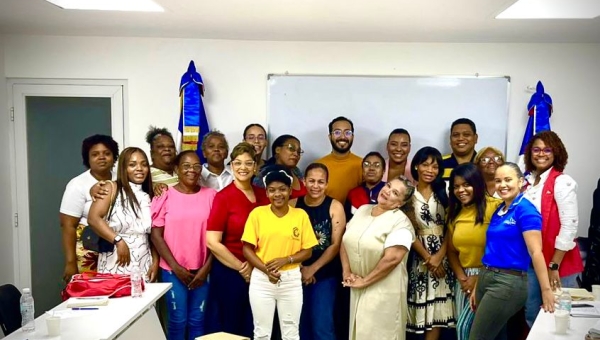 Sucursal Promipyme  Luperón celebra  Mesa Emprendimiento